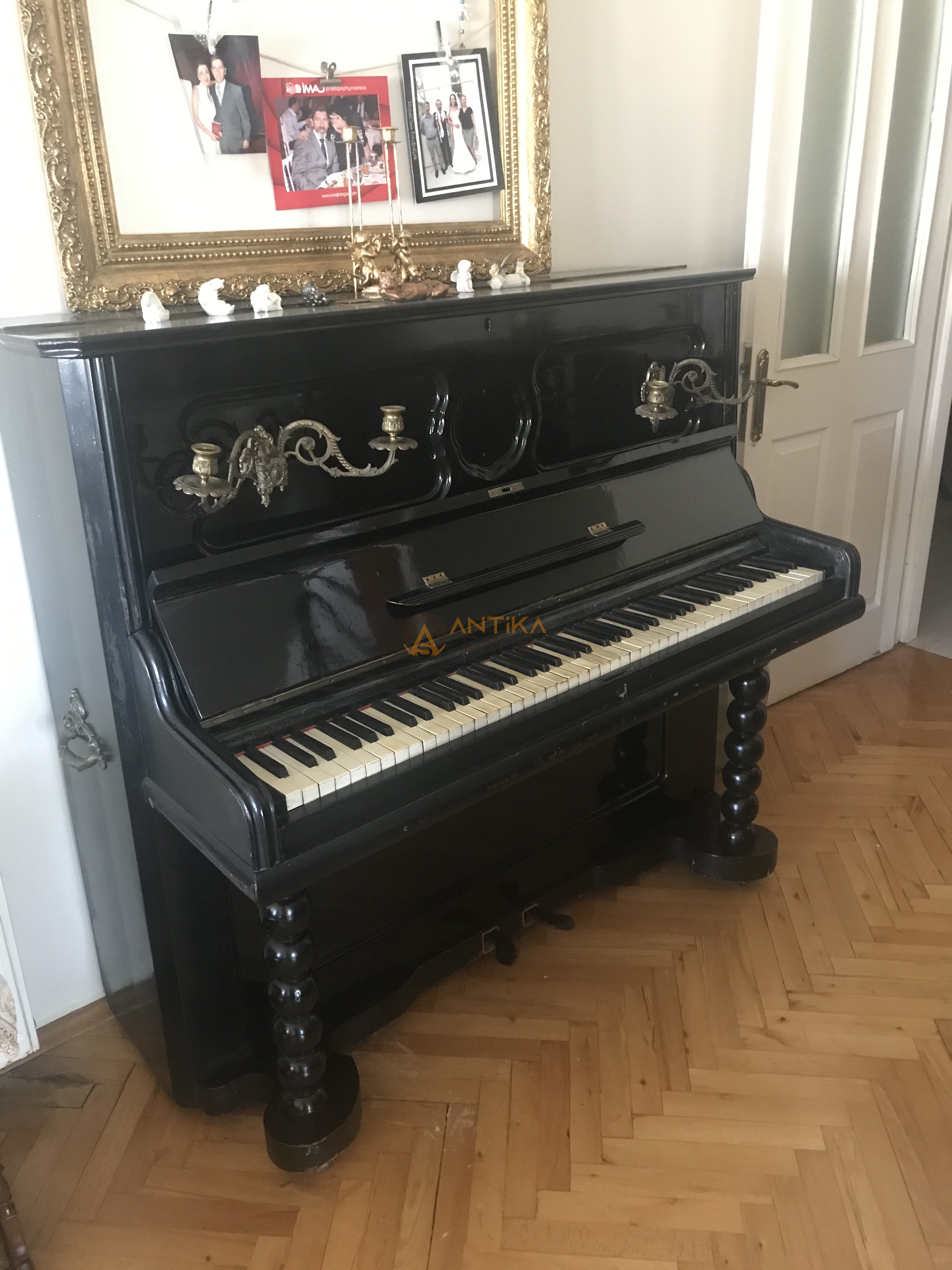 Duvar piyano 